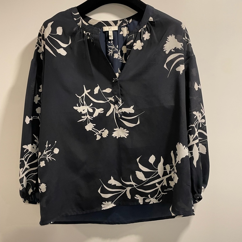 Joie, women’s blouse, size XS